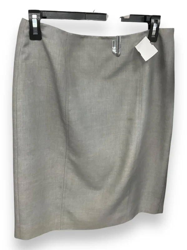 Skirt Midi By Kasper In Grey, Size: 2