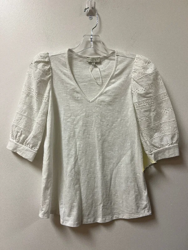 Top Short Sleeve By Chenault In White, Size: Xs