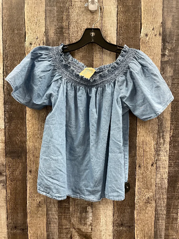 Top Short Sleeve By Cme In Blue, Size: Xl