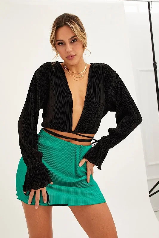 Black Plisse Wrap Top Long Sleeve Crop